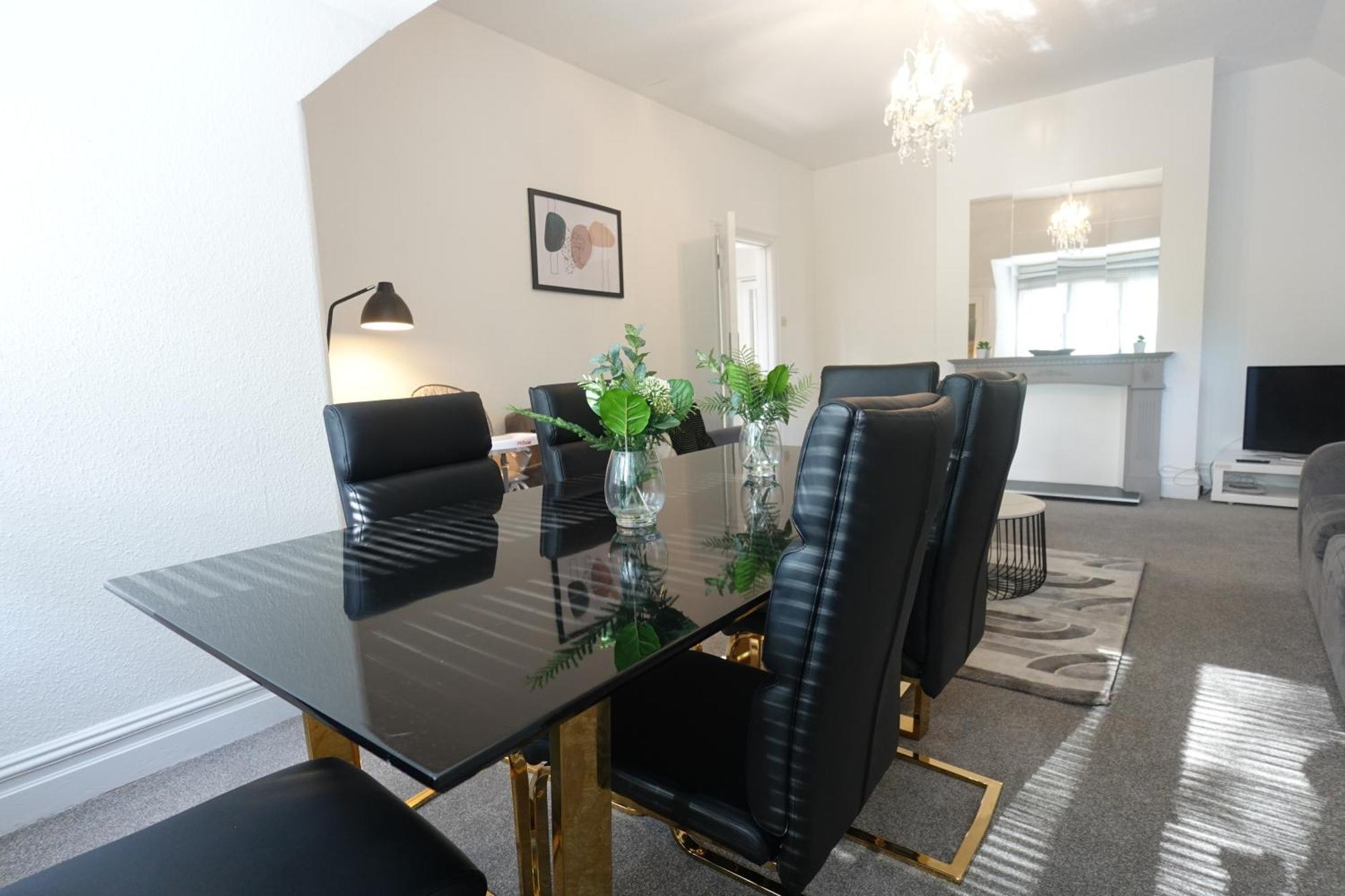 Apartment In Canford Cliffs Close To Sandbanks Beach プール エクステリア 写真